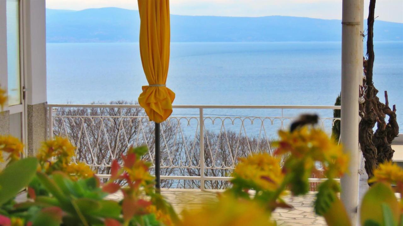 Apartment Cedo Omiš Dış mekan fotoğraf