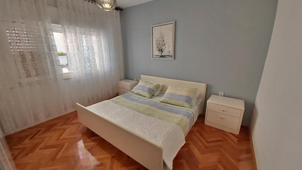 Apartment Cedo Omiš Dış mekan fotoğraf
