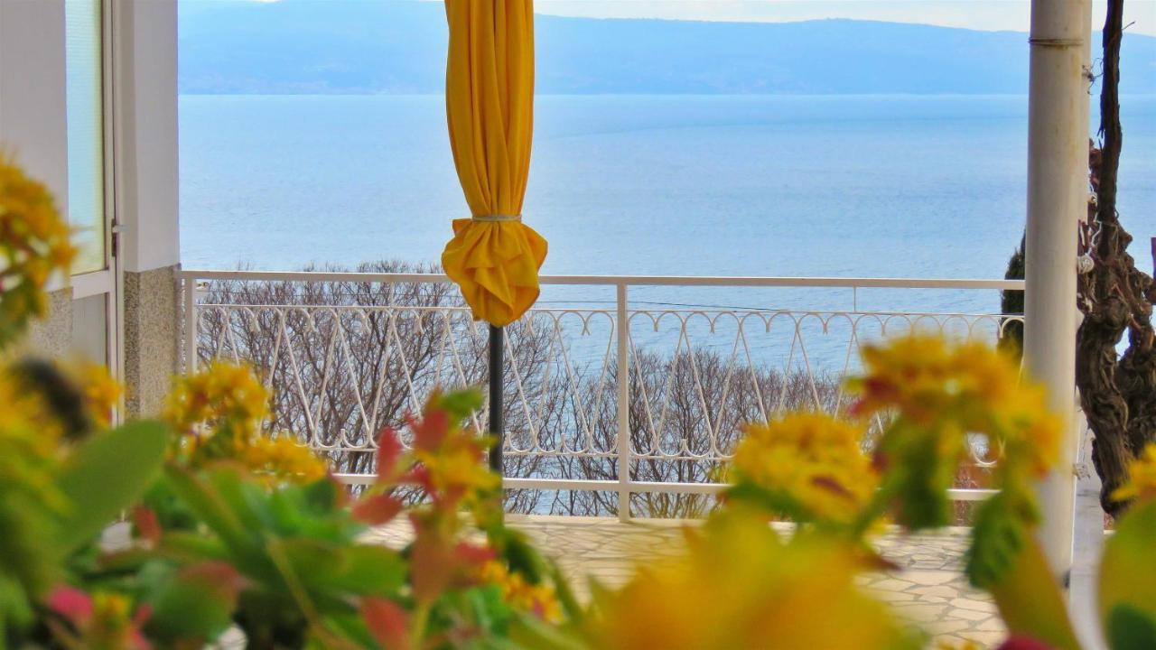 Apartment Cedo Omiš Dış mekan fotoğraf