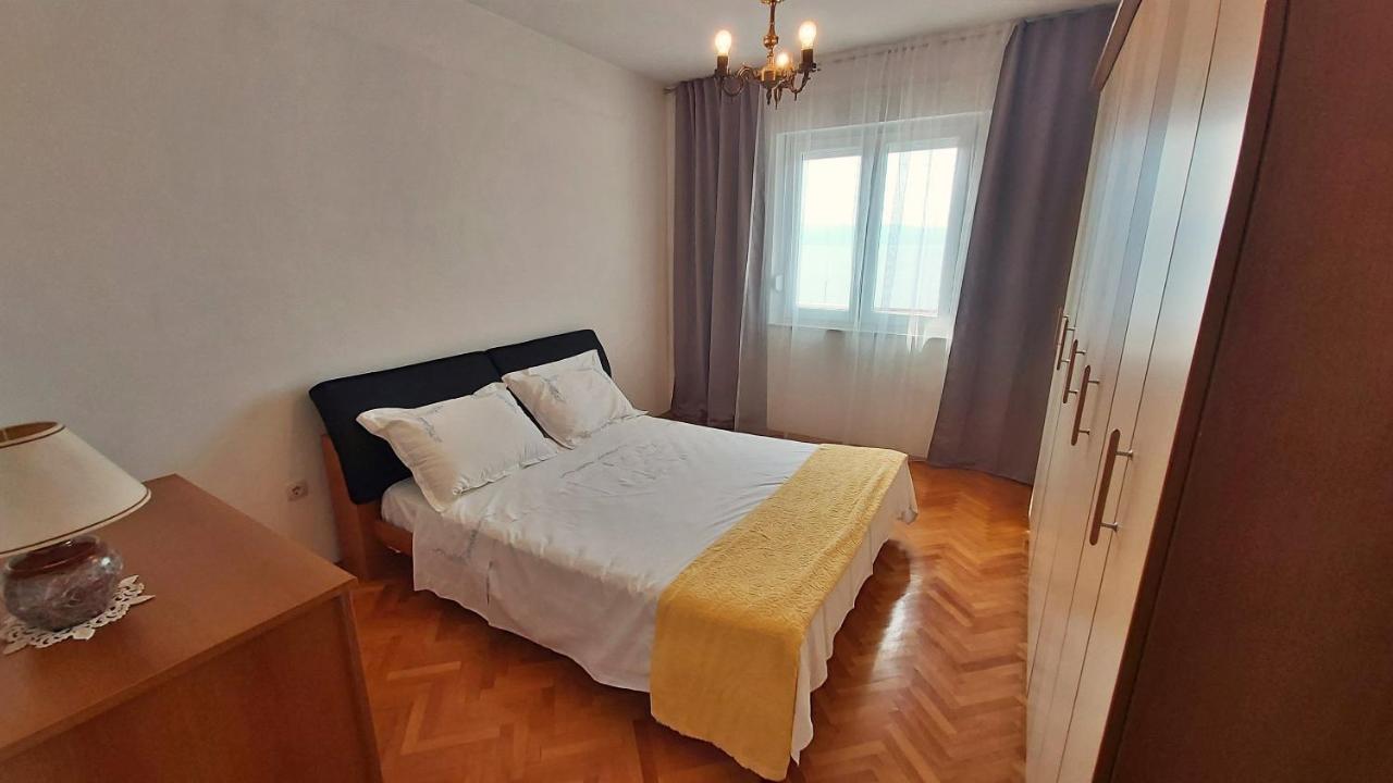 Apartment Cedo Omiš Dış mekan fotoğraf