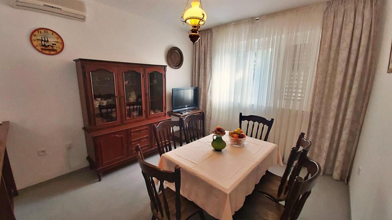 Apartment Cedo Omiš Dış mekan fotoğraf